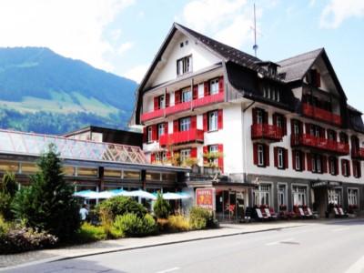 Hotel Loewen Lungern Exterior photo