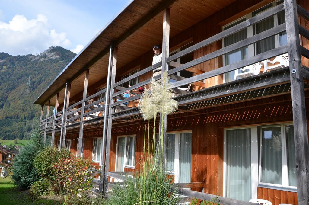 Hotel Loewen Lungern Exterior photo